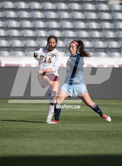 Thumbnail 2 in Windsor vs. Valor Christian (CHSAA 4A State Final) photogallery.