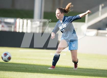 Thumbnail 2 in Windsor vs. Valor Christian (CHSAA 4A State Final) photogallery.