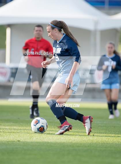 Thumbnail 2 in Windsor vs. Valor Christian (CHSAA 4A State Final) photogallery.