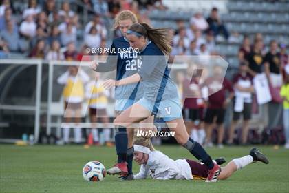 Thumbnail 1 in Windsor vs. Valor Christian (CHSAA 4A State Final) photogallery.