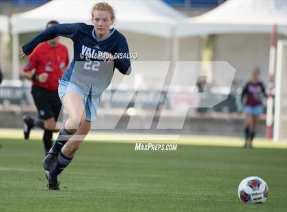 Thumbnail 2 in Windsor vs. Valor Christian (CHSAA 4A State Final) photogallery.
