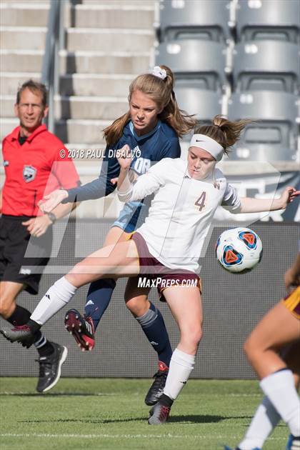 Thumbnail 2 in Windsor vs. Valor Christian (CHSAA 4A State Final) photogallery.
