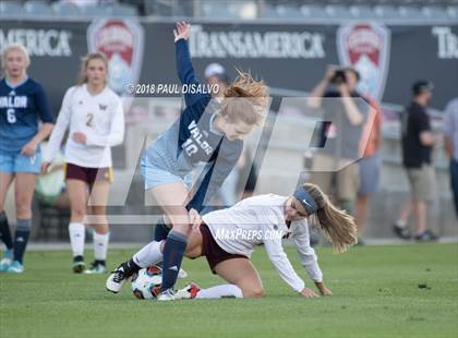 Thumbnail 2 in Windsor vs. Valor Christian (CHSAA 4A State Final) photogallery.