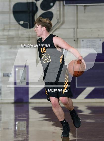 Thumbnail 3 in Los Banos vs. Shasta (Dennis Burnum Tournament) photogallery.