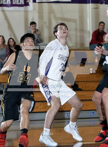 Thumbnail 3 in Los Banos vs. Shasta (Dennis Burnum Tournament) photogallery.