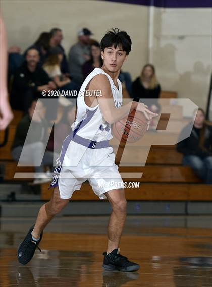 Thumbnail 1 in Los Banos vs. Shasta (Dennis Burnum Tournament) photogallery.