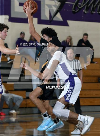 Thumbnail 1 in Los Banos vs. Shasta (Dennis Burnum Tournament) photogallery.