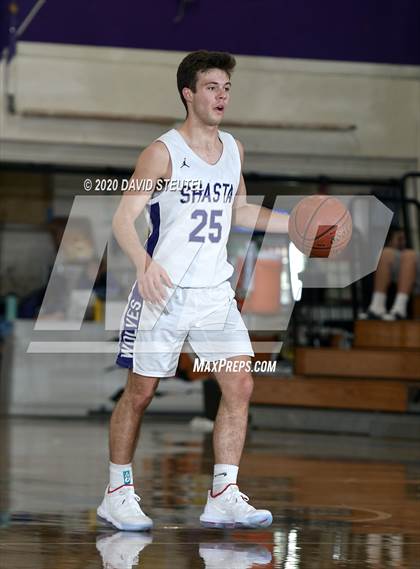 Thumbnail 2 in Los Banos vs. Shasta (Dennis Burnum Tournament) photogallery.
