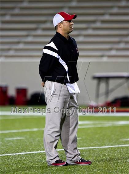 Thumbnail 2 in Hargrave vs Silsbee (3A Region 3 Bi-District Playoffs) photogallery.