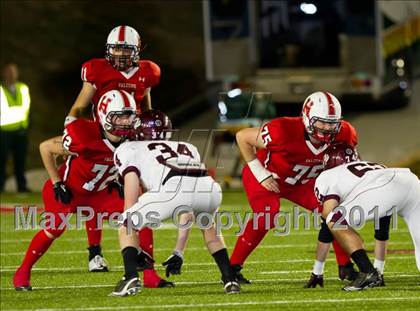 Thumbnail 3 in Hargrave vs Silsbee (3A Region 3 Bi-District Playoffs) photogallery.