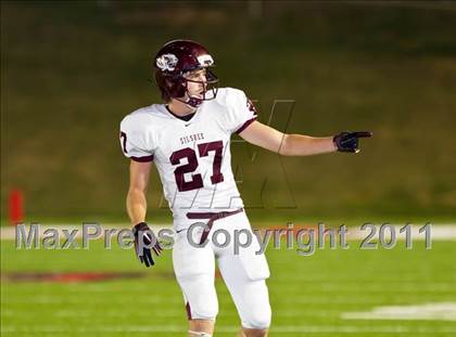 Thumbnail 3 in Hargrave vs Silsbee (3A Region 3 Bi-District Playoffs) photogallery.