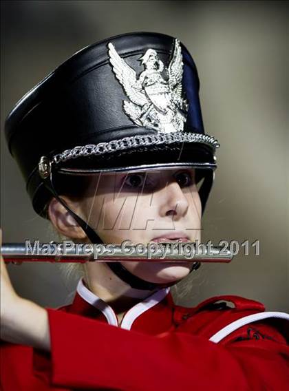 Thumbnail 2 in Hargrave vs Silsbee (3A Region 3 Bi-District Playoffs) photogallery.