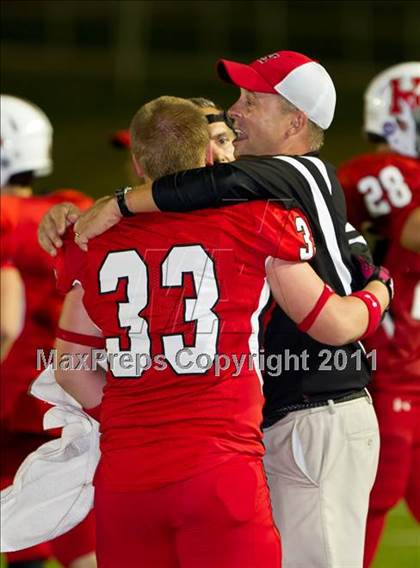 Thumbnail 3 in Hargrave vs Silsbee (3A Region 3 Bi-District Playoffs) photogallery.