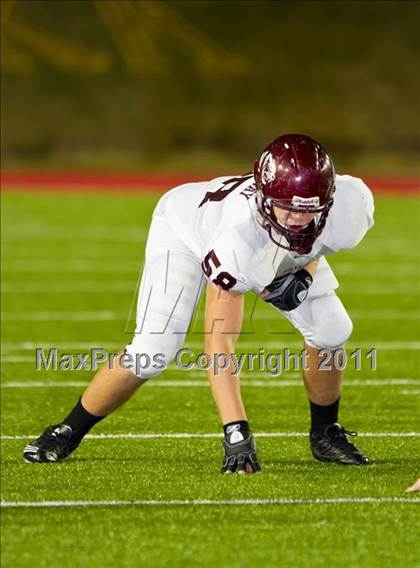 Thumbnail 1 in Hargrave vs Silsbee (3A Region 3 Bi-District Playoffs) photogallery.