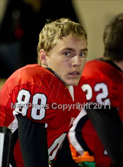 Thumbnail 3 in Hargrave vs Silsbee (3A Region 3 Bi-District Playoffs) photogallery.
