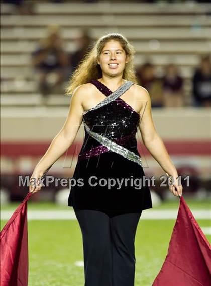 Thumbnail 2 in Hargrave vs Silsbee (3A Region 3 Bi-District Playoffs) photogallery.