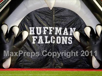 Thumbnail 3 in Hargrave vs Silsbee (3A Region 3 Bi-District Playoffs) photogallery.