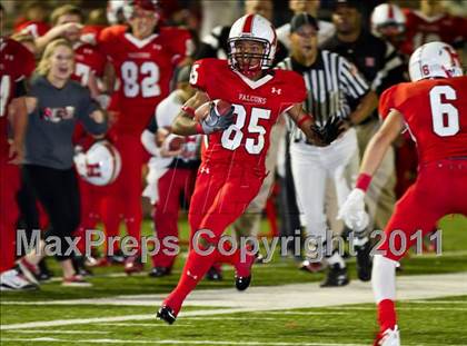 Thumbnail 1 in Hargrave vs Silsbee (3A Region 3 Bi-District Playoffs) photogallery.