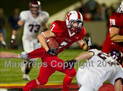 Thumbnail 1 in Hargrave vs Silsbee (3A Region 3 Bi-District Playoffs) photogallery.