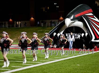 Thumbnail 3 in Hargrave vs Silsbee (3A Region 3 Bi-District Playoffs) photogallery.