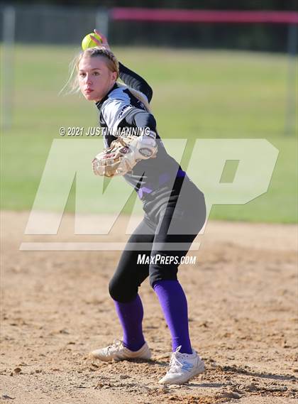 Thumbnail 2 in Centerpoint @ Glen Rose photogallery.
