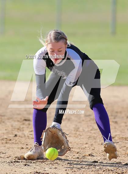 Thumbnail 2 in Centerpoint @ Glen Rose photogallery.