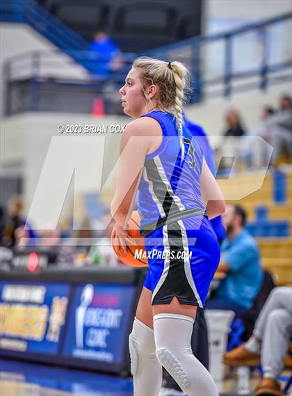 Thumbnail 3 in Salem vs Mammoth Springs (Ultimate Auto Tournament) photogallery.