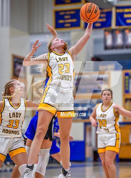 Thumbnail 2 in Salem vs Mammoth Springs (Ultimate Auto Tournament) photogallery.