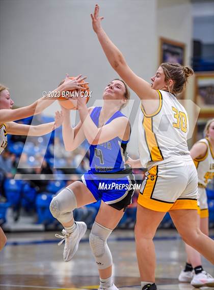 Thumbnail 2 in Salem vs Mammoth Springs (Ultimate Auto Tournament) photogallery.