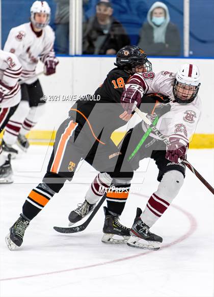 Thumbnail 1 in Salisbury School vs. Kimball Union Academy (Flood-Marr Tournament) photogallery.