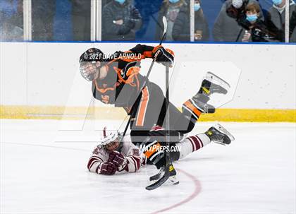 Thumbnail 1 in Salisbury School vs. Kimball Union Academy (Flood-Marr Tournament) photogallery.