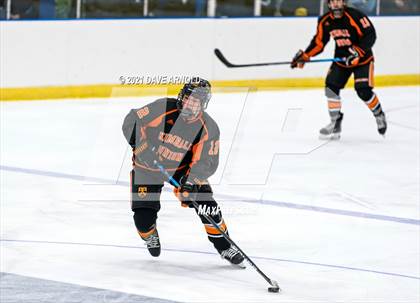 Thumbnail 1 in Salisbury School vs. Kimball Union Academy (Flood-Marr Tournament) photogallery.