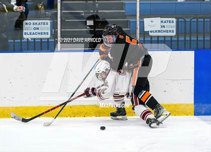 Thumbnail 3 in Salisbury School vs. Kimball Union Academy (Flood-Marr Tournament) photogallery.