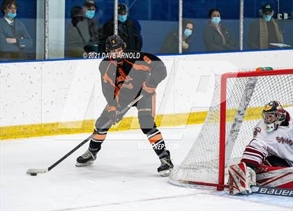 Thumbnail 2 in Salisbury School vs. Kimball Union Academy (Flood-Marr Tournament) photogallery.