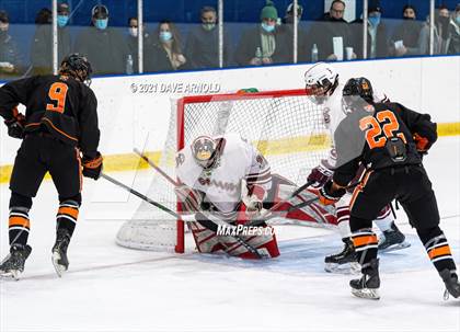 Thumbnail 3 in Salisbury School vs. Kimball Union Academy (Flood-Marr Tournament) photogallery.