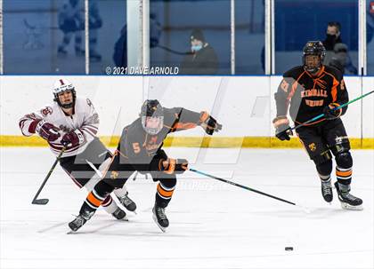 Thumbnail 1 in Salisbury School vs. Kimball Union Academy (Flood-Marr Tournament) photogallery.