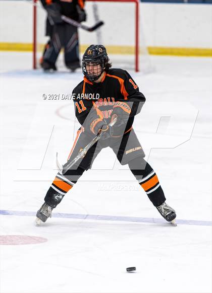Thumbnail 1 in Salisbury School vs. Kimball Union Academy (Flood-Marr Tournament) photogallery.