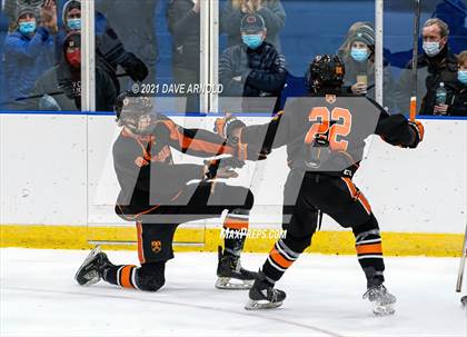 Thumbnail 3 in Salisbury School vs. Kimball Union Academy (Flood-Marr Tournament) photogallery.