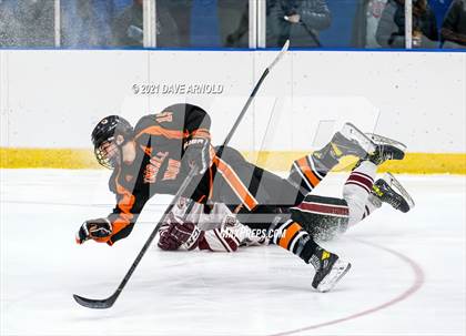 Thumbnail 3 in Salisbury School vs. Kimball Union Academy (Flood-Marr Tournament) photogallery.