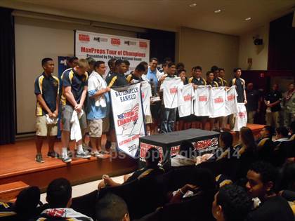 Thumbnail 2 in Punahou TOC Ceremony photogallery.