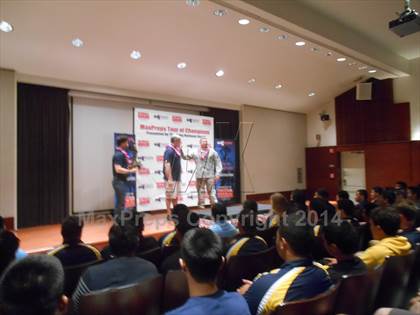 Thumbnail 3 in Punahou TOC Ceremony photogallery.
