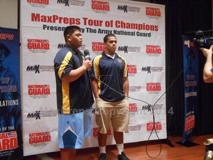 Thumbnail 2 in Punahou TOC Ceremony photogallery.