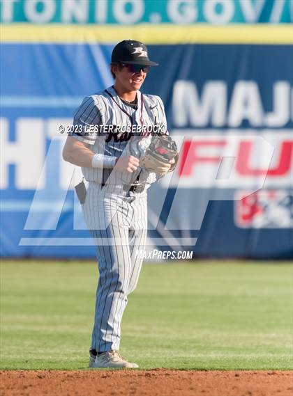 Thumbnail 1 in Rouse @ Boerne-Champion (UIL 5A Regional Finals) photogallery.