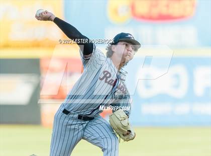 Thumbnail 3 in Rouse @ Boerne-Champion (UIL 5A Regional Finals) photogallery.