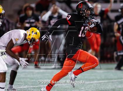 Thumbnail 3 in Harvard-Westlake vs. Jefferson photogallery.
