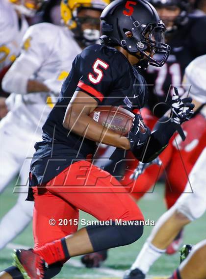 Thumbnail 3 in Harvard-Westlake vs. Jefferson photogallery.