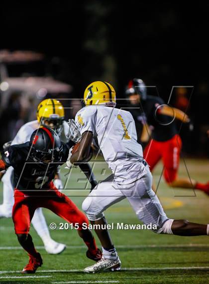 Thumbnail 2 in Harvard-Westlake vs. Jefferson photogallery.