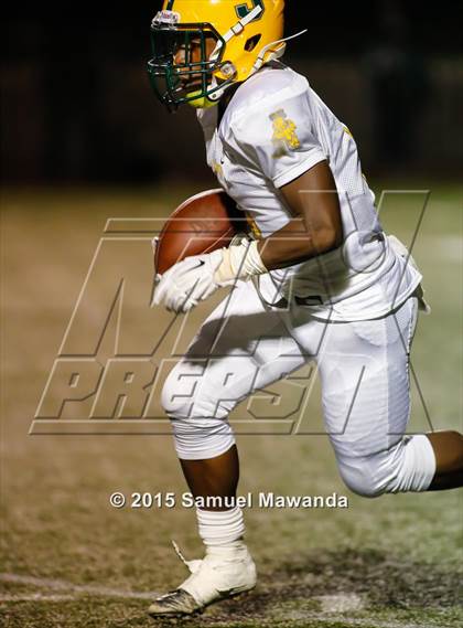 Thumbnail 2 in Harvard-Westlake vs. Jefferson photogallery.