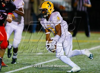 Thumbnail 3 in Harvard-Westlake vs. Jefferson photogallery.