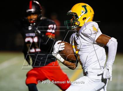 Thumbnail 2 in Harvard-Westlake vs. Jefferson photogallery.